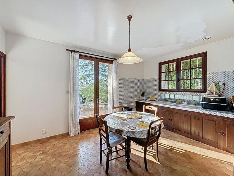 Maison - 175 m² - 5 pièces