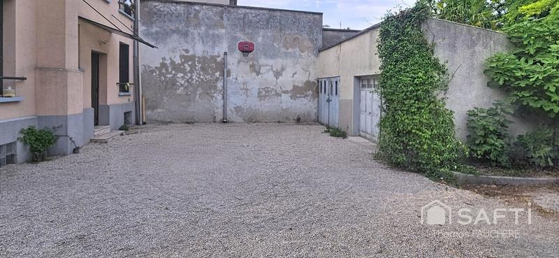 Maison - 158 m² - 7 pièces