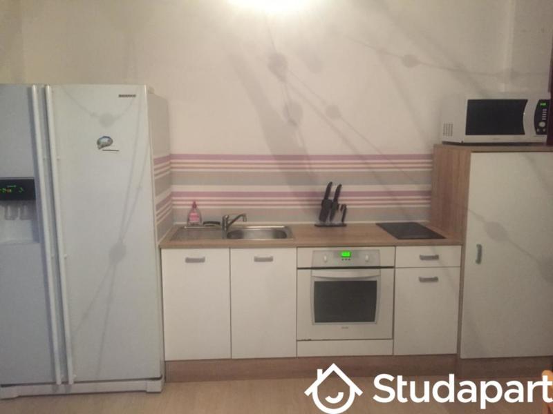 Chambre - 13 m² - 1 pièce