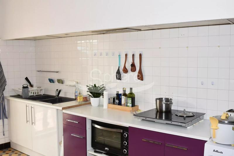 Maison - 248 m² - 10 pièces