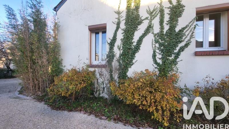 Maison - 99 m² - 6 pièces