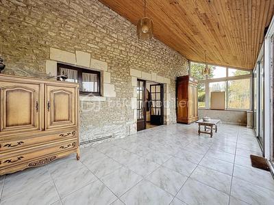 Maison - 295 m² - 12 pièces