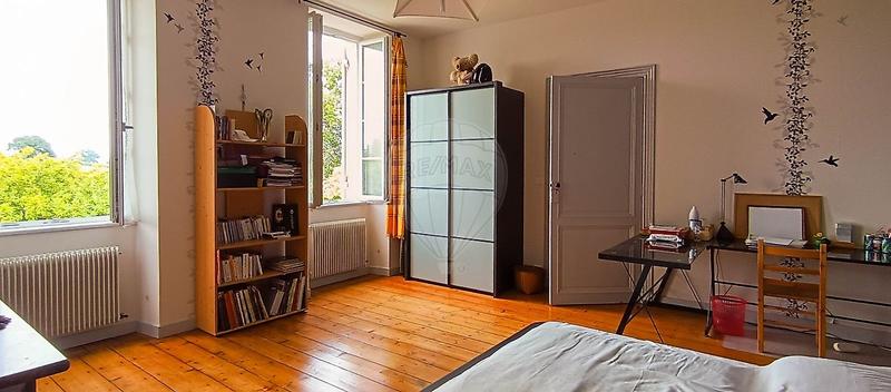 Maison de maîtres - 395 m² - 12 pièces