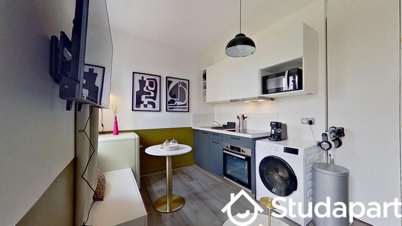 Chambre - 13 m² - 1 pièce