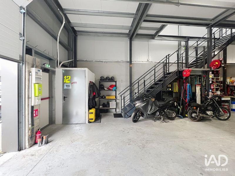 Local commercial - 255 m²