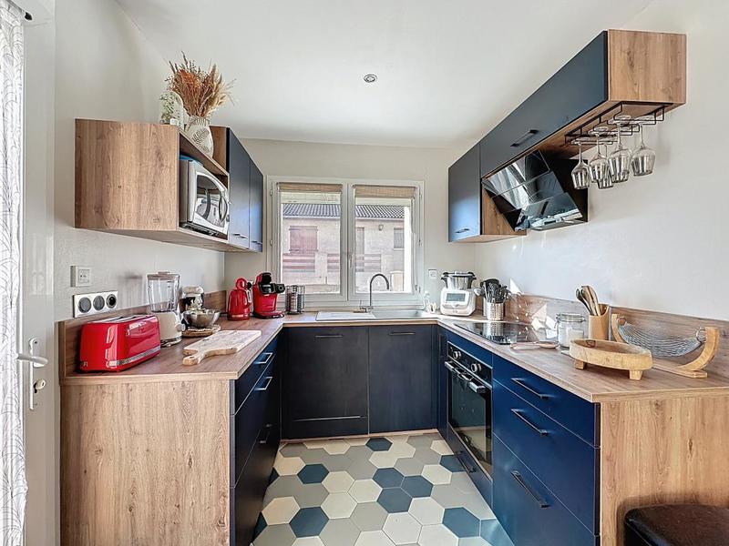 Appartement - 80 m² - 3 pièces