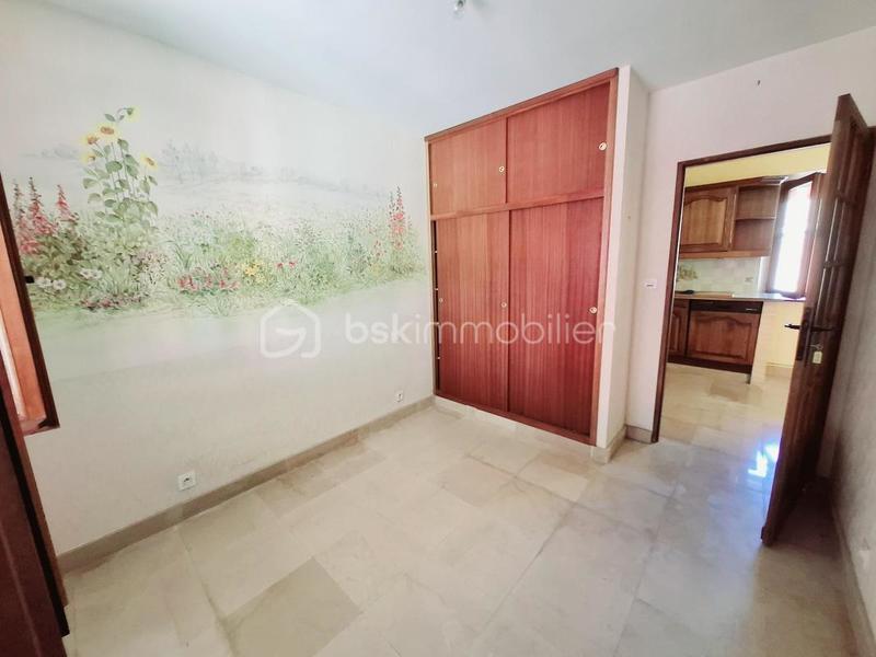 Maison en pierre - 91 m² - 4 pièces