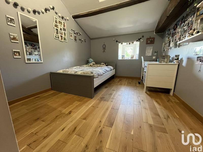 Local commercial - 30 000 m²