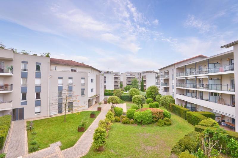 Appartement - 122 m² - 6 pièces