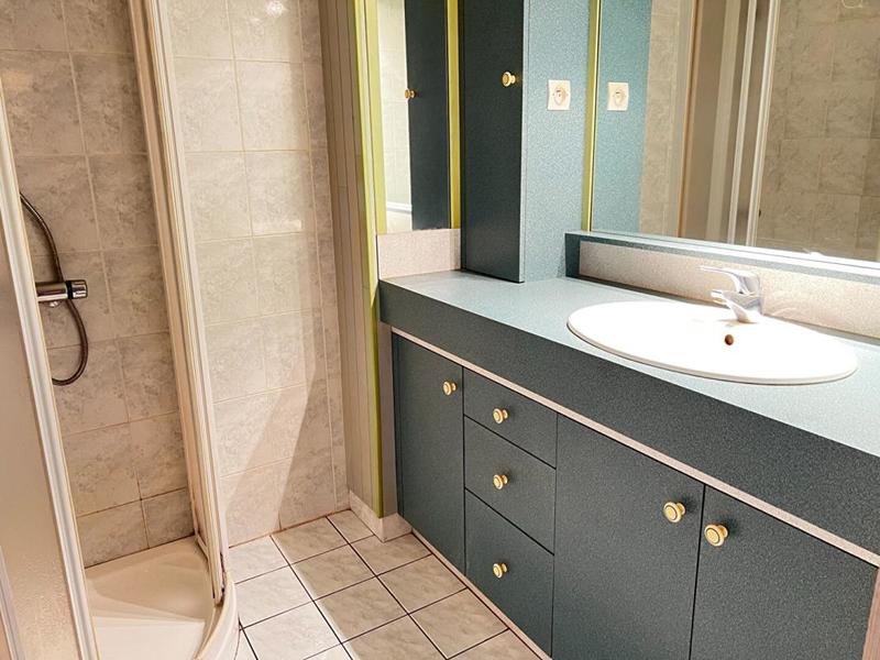 Maison - 92 m² - 6 pièces