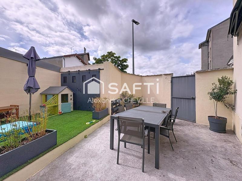 Maison - 189 m² - 6 pièces