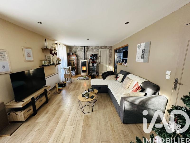 Maison - 93 m² - 4 pièces