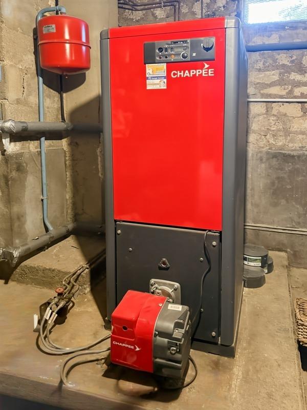 Maison - 215 m² - 8 pièces