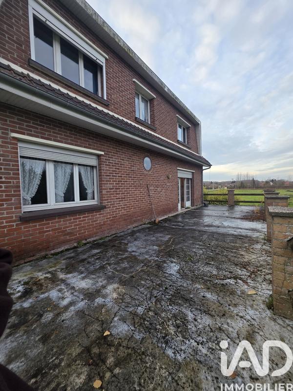 Maison - 208 m² - 7 pièces