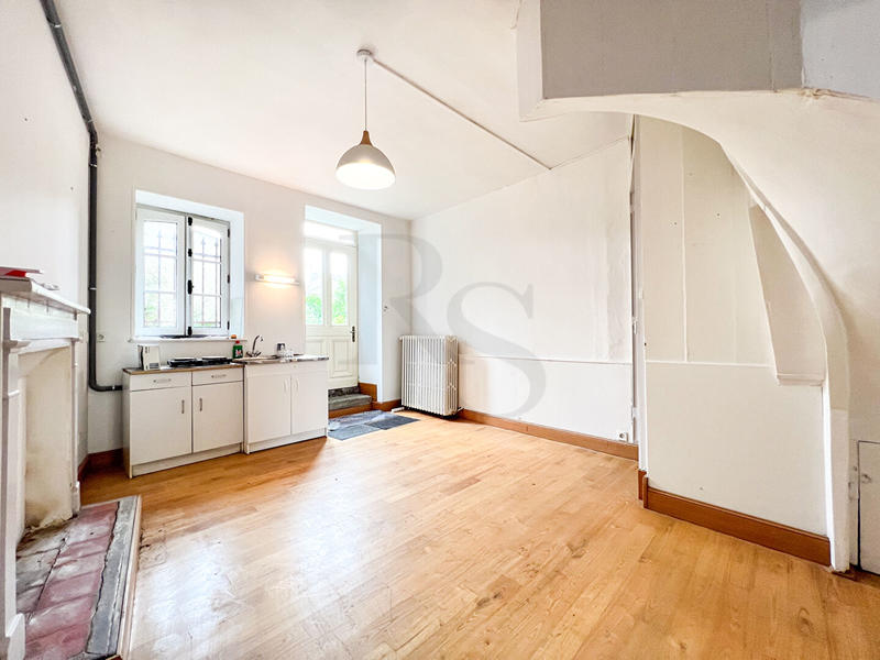 Maison - 161 m² - 7 pièces