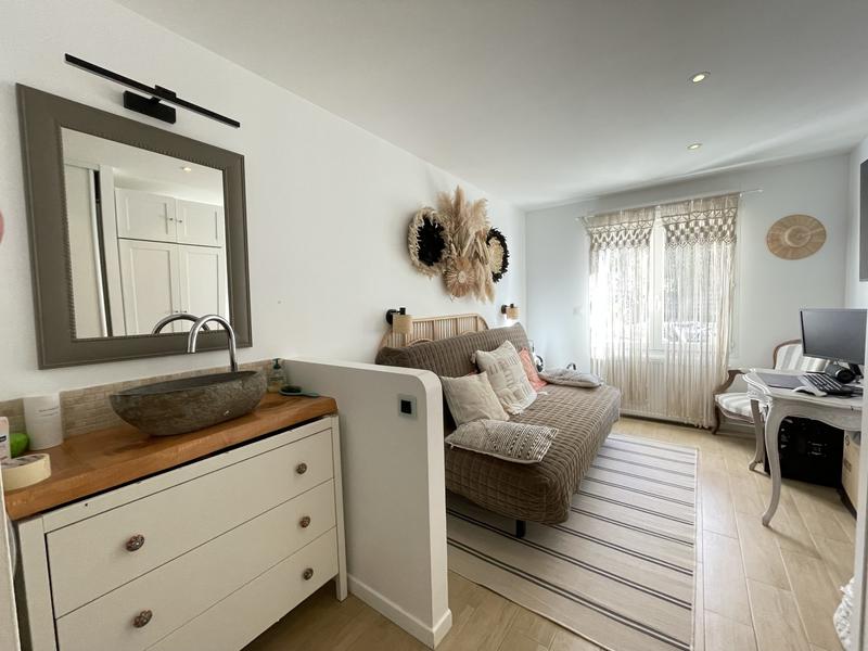 Maison - 93 m² - 5 pièces