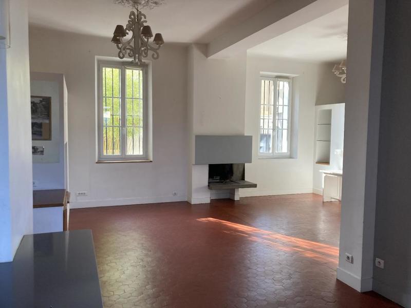 Maison de ville - 200 m² - 7 pièces