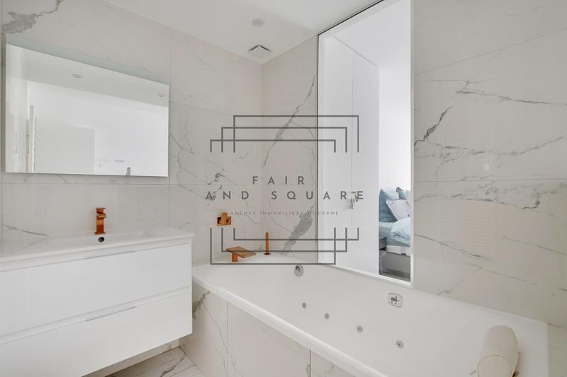 Appartement - 100 m² - 5 pièces