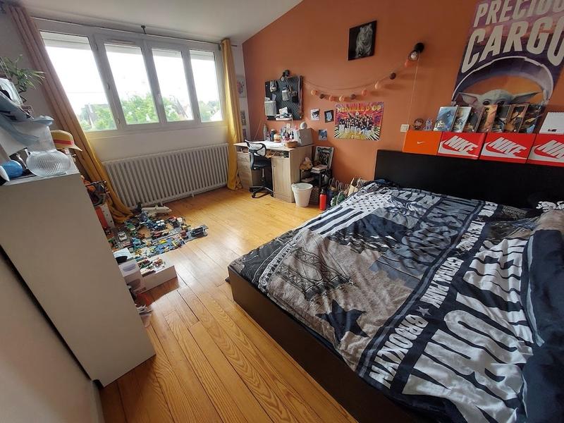 Maison - 143 m² - 6 pièces