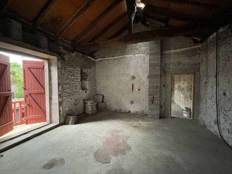 Immeuble - 157 m² - 6 pièces