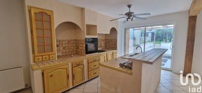 Maison - 174 m² - 9 pièces