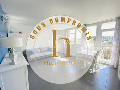 Appartement - 85 m² - 5 pièces