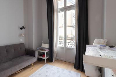 Appartement - 80 m² - 3 pièces