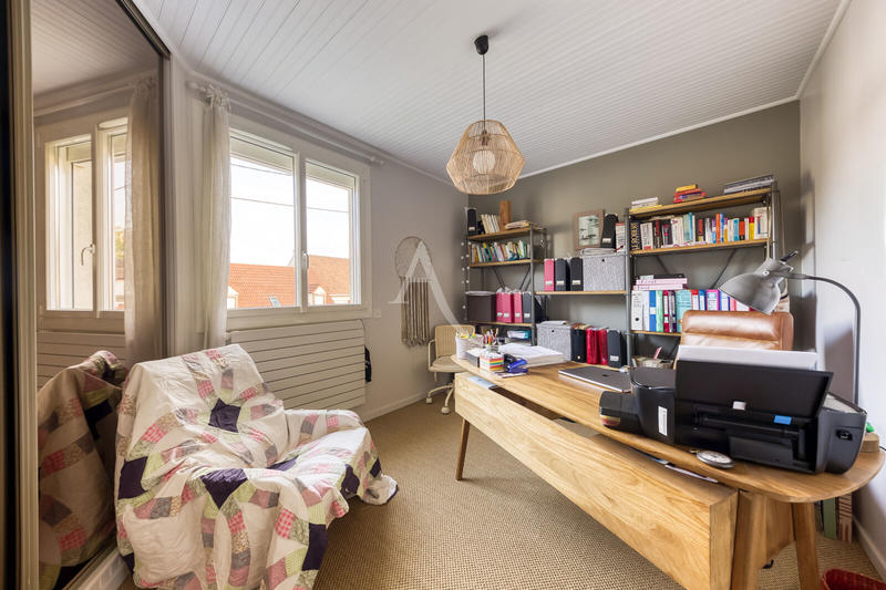 Maison - 122 m² - 6 pièces