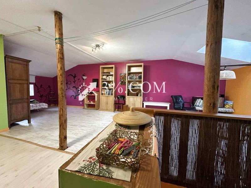 Maison - 190 m² - 8 pièces