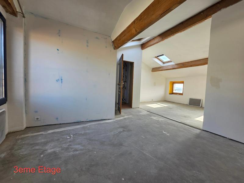 Maison de village - 100 m² - 3 pièces