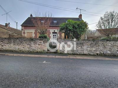 Maison - 85 m² - 4 pièces