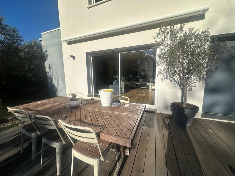 Maison contemporaine - 122 m² - 5 pièces