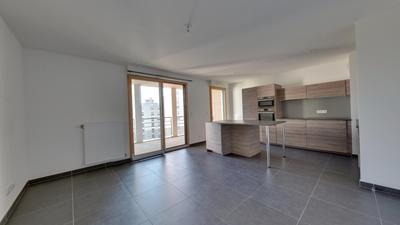 Appartement - 77 m² - 3 pièces