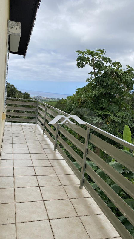 Maison - 181 m² - 5 pièces