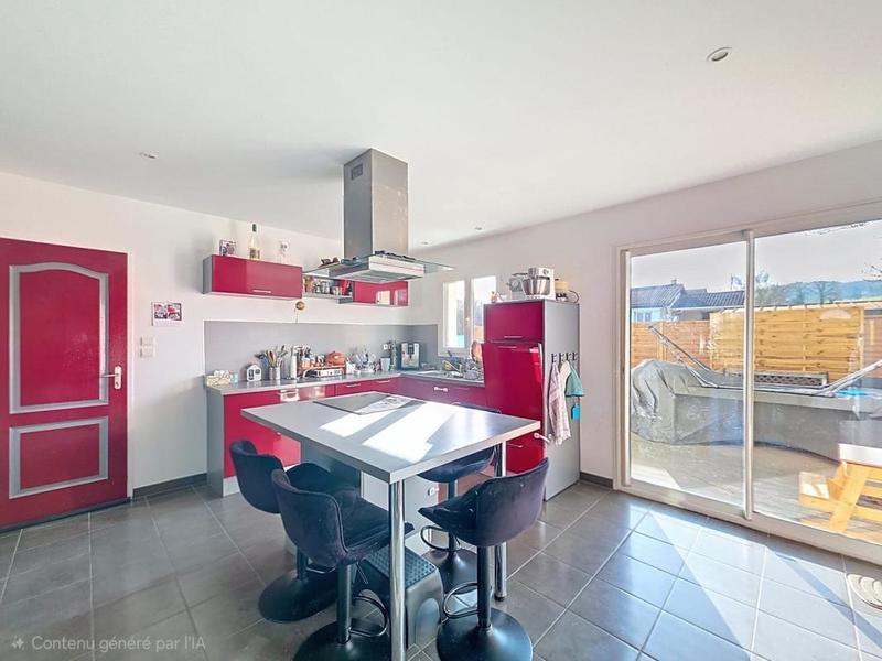 Maison - 100 m² - 4 pièces