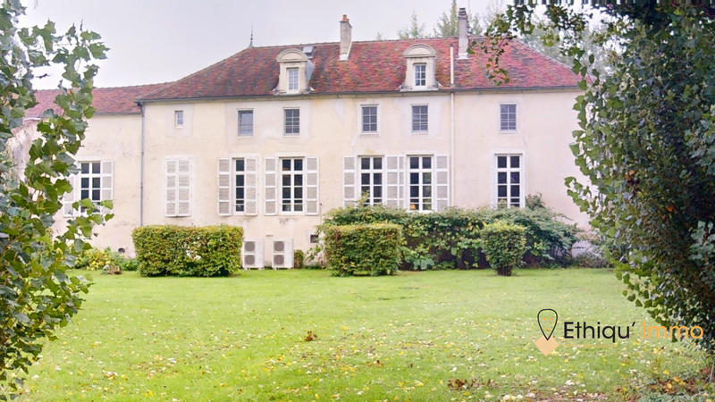 Manoir - 347 m² - 6 pièces