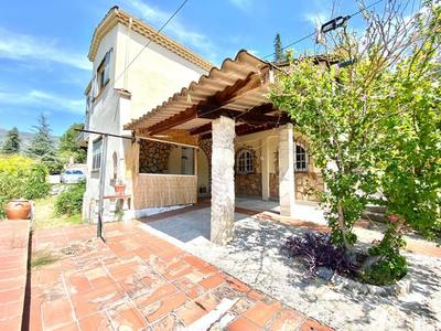 Maison - 183 m² - 5 pièces