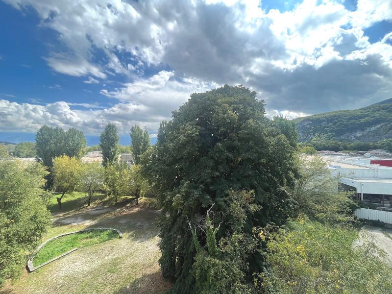 Appartement - 86 m² - 5 pièces