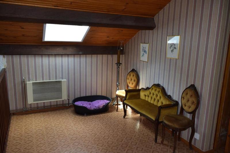 Maison - 230 m² - 8 pièces