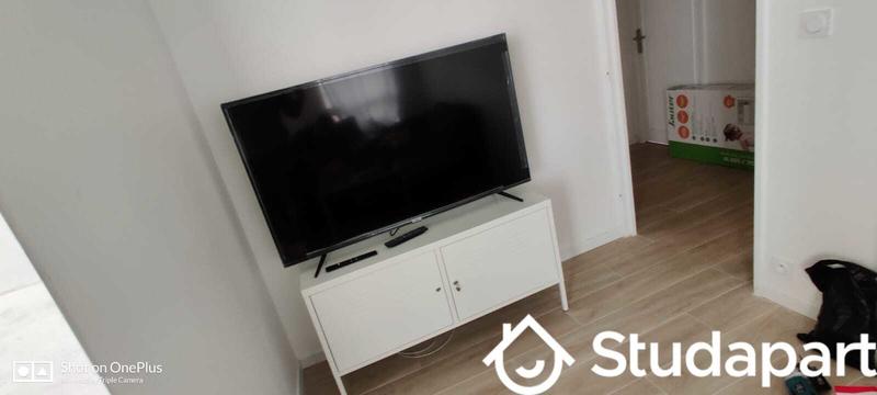 Chambre - 9 m² - 1 pièce