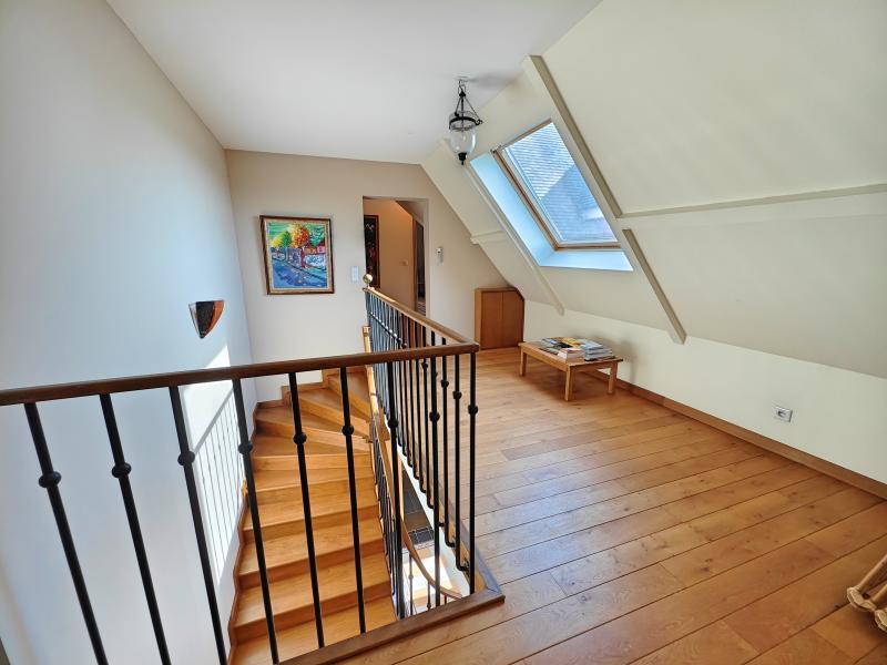 Maison - 332 m² - 9 pièces