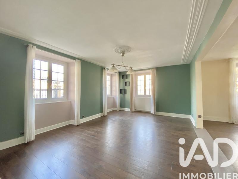 Maison de village - 188 m² - 6 pièces