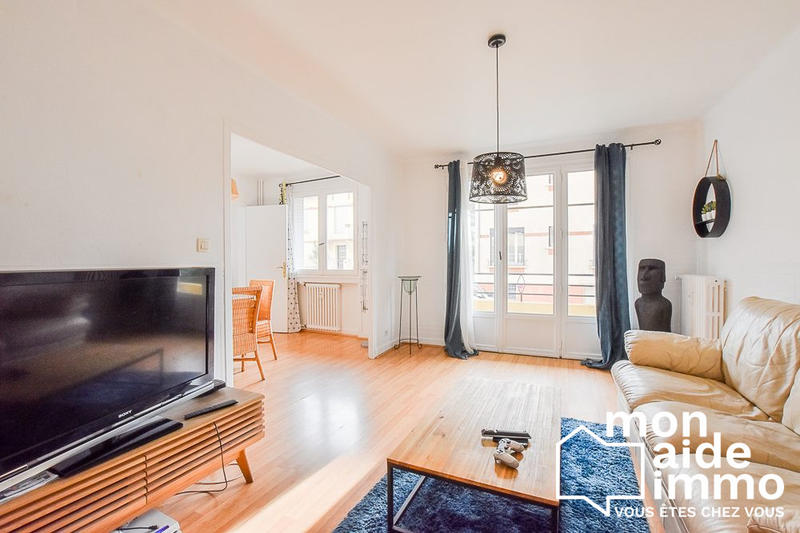 Appartement - 88 m² - 6 pièces