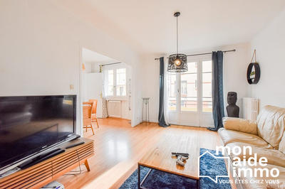Appartement - 88 m² - 6 pièces