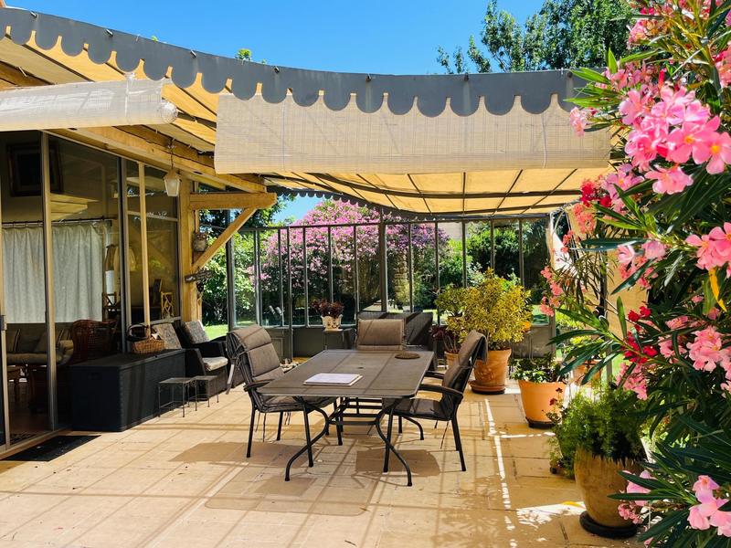 Maison - 160 m² - 7 pièces