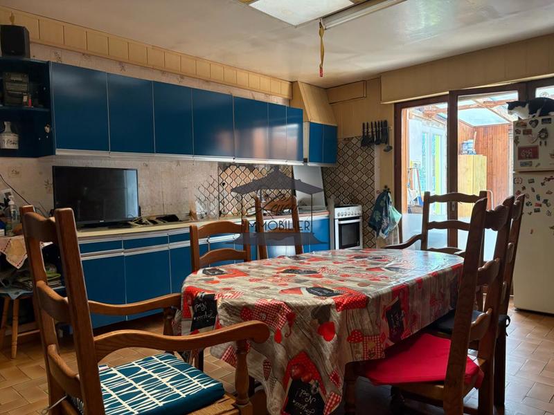 Maison - 122 m² - 5 pièces