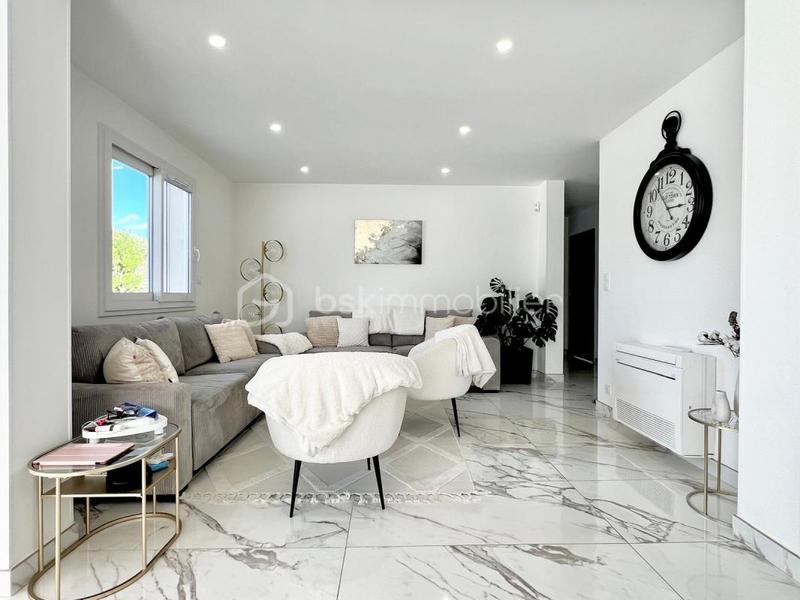 Villa - 140 m² - 5 pièces