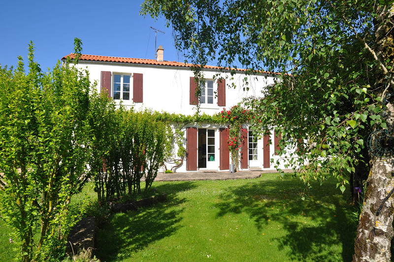 Maison - 178 m² - 7 pièces