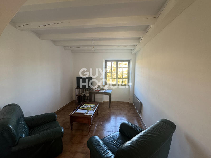 Maison - 400 m² - 9 pièces