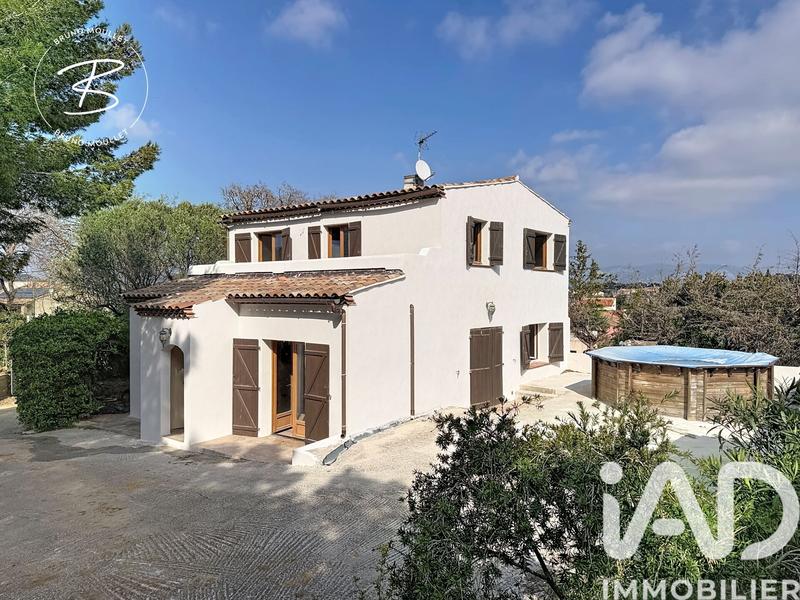 Maison - 125 m² - 6 pièces